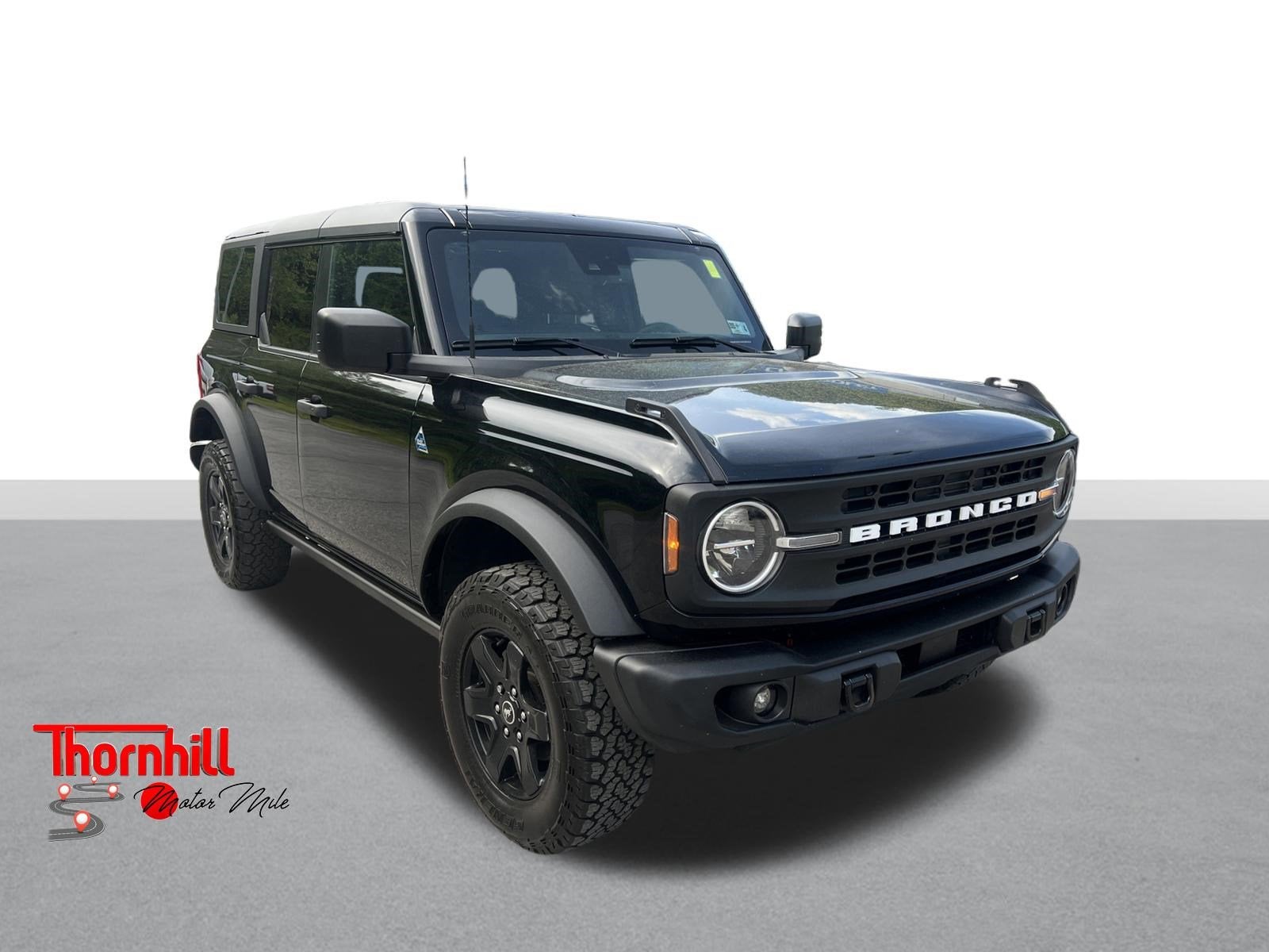 2024 Ford Bronco Black Diamond in Black — front three-quarter view