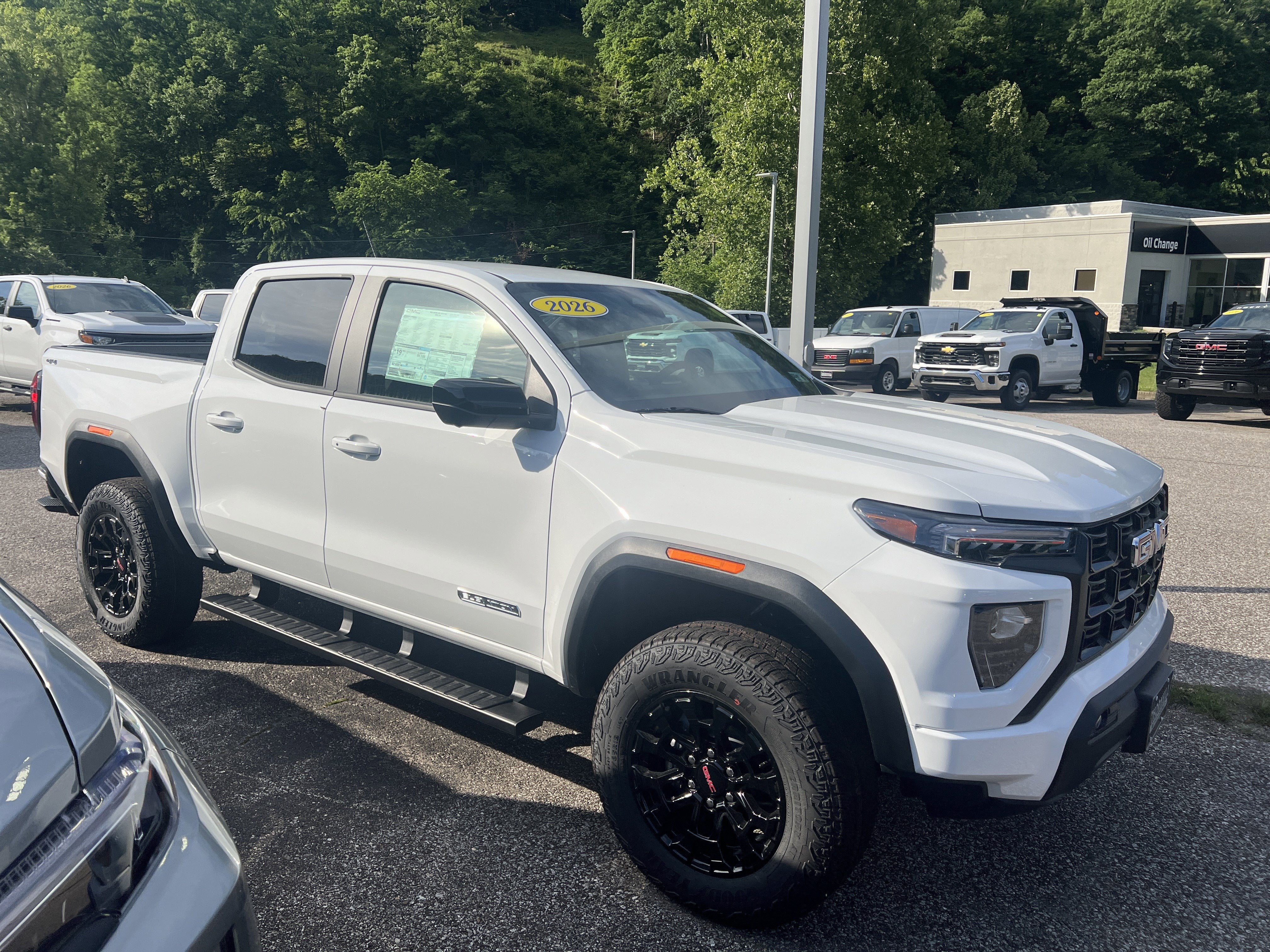 2026 GMC Canyon — side profile view