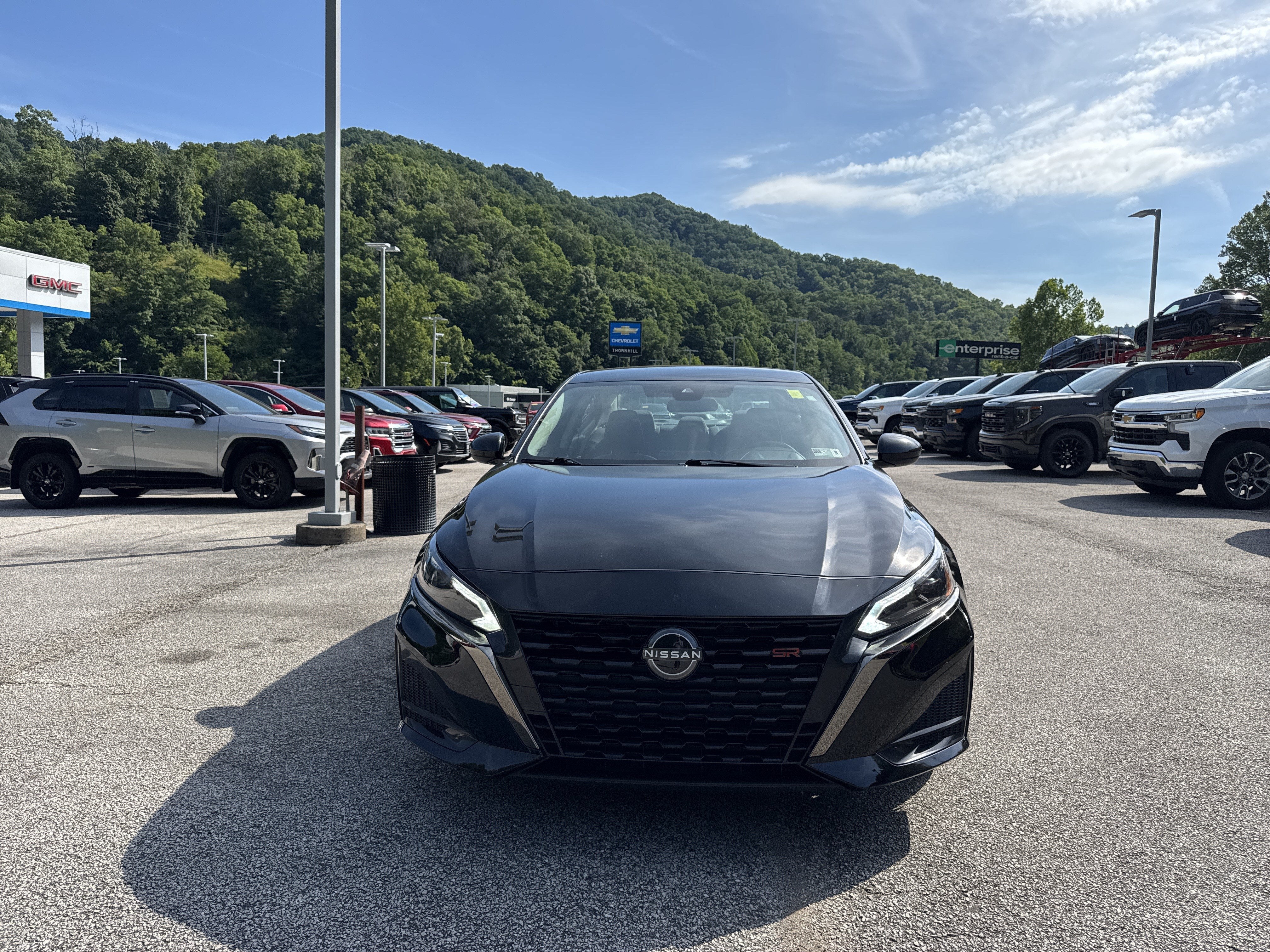 2024 Nissan Altima — side profile view