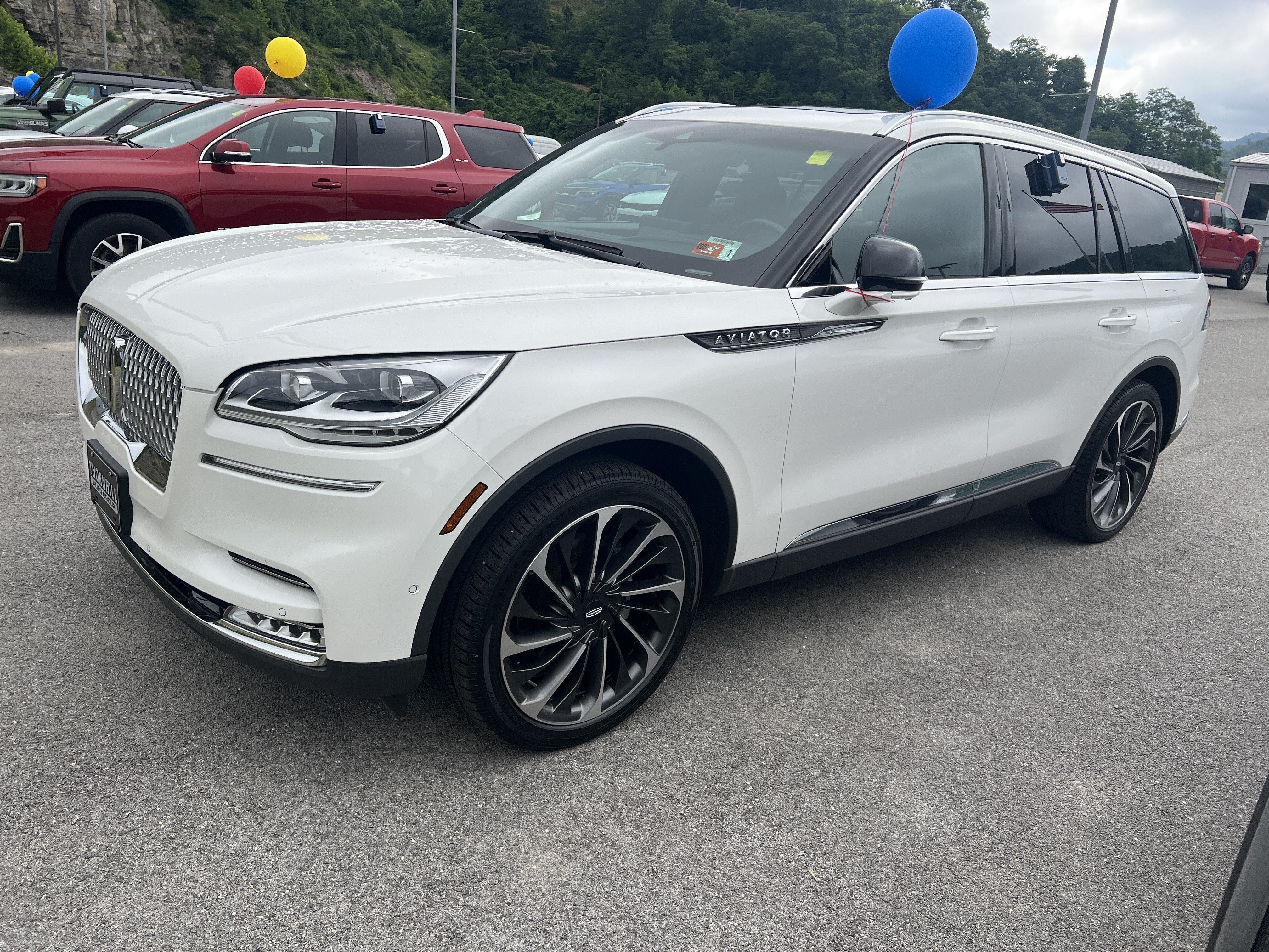 2021 Lincoln Aviator — detail view